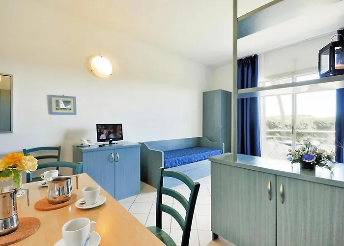 In Cecina Mare Near Sandy Beaches Апартаменты