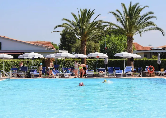 Апартаменты In Cecina Mare Near Sandy Beaches Марина-ди-Чечина